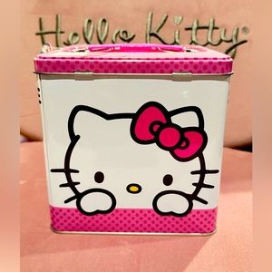 Tin Hello kitty stack store and Carry